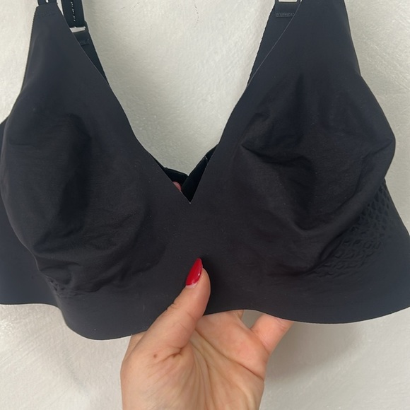 Sloggi Wireless Feel Body Adapt soft bra black Bralette, M 34C 36B 36C - Picture 6 of 11